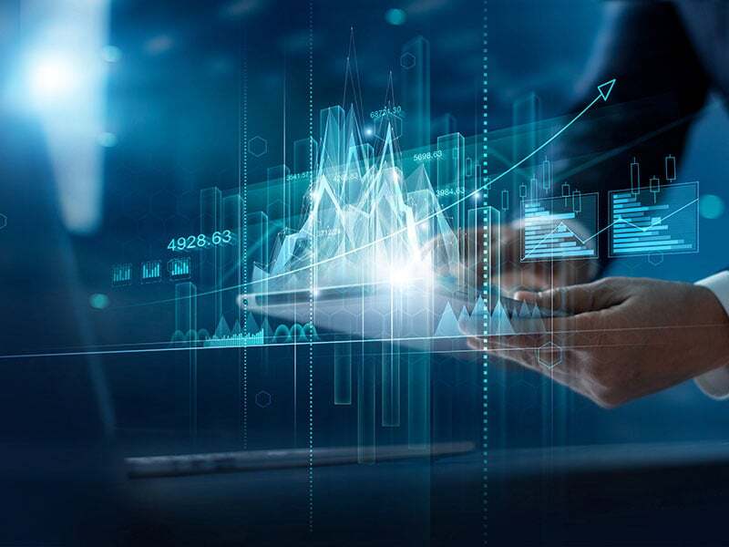 Investor-touching-of-invest-graph-data-growth-on-business-network-and-investment-risk-analysis-for-return