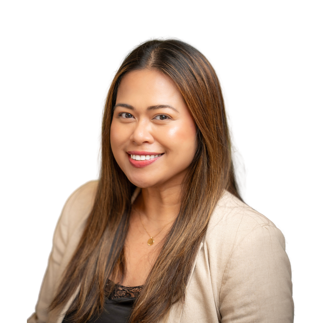 Leslie Holland  - Website Headshot